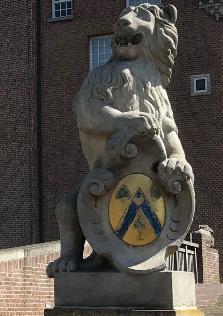 Ik waak hier